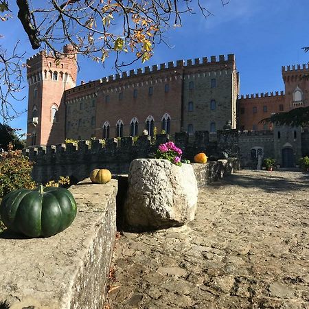 Castello Di Valenzano Villa อาเรซโซ ภายนอก รูปภาพ