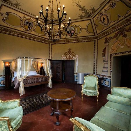 Castello Di Valenzano Villa อาเรซโซ ภายนอก รูปภาพ