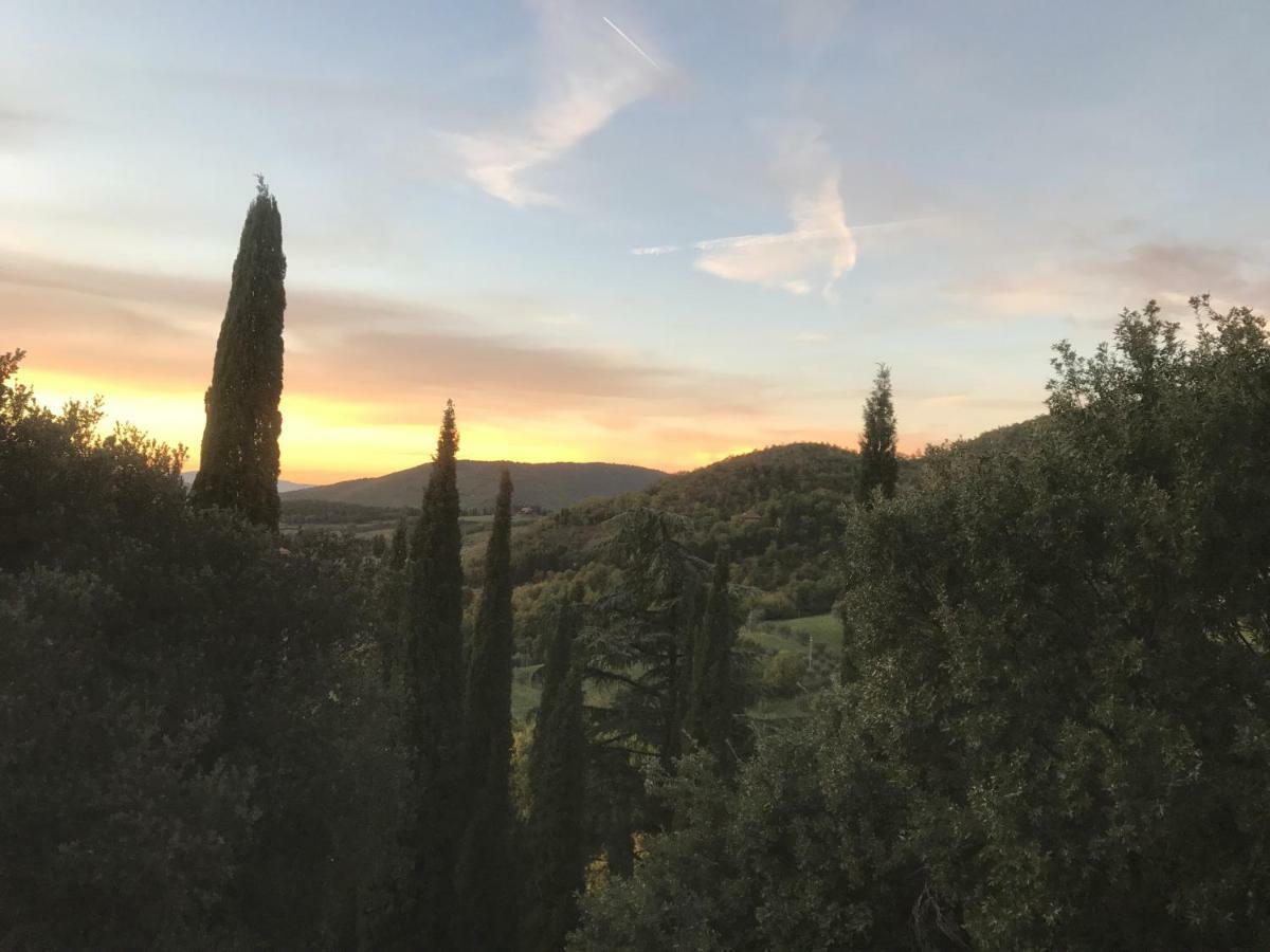 Castello Di Valenzano Villa อาเรซโซ ภายนอก รูปภาพ