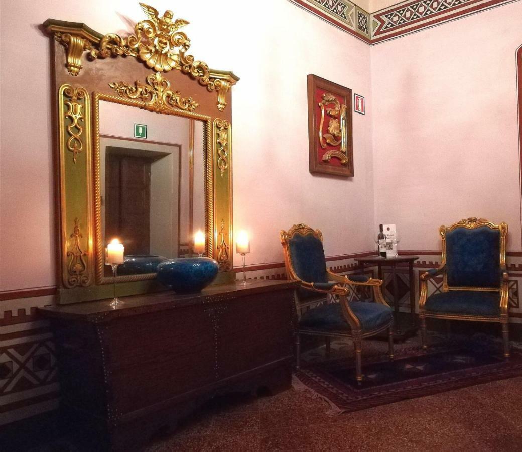 Castello Di Valenzano Villa อาเรซโซ ภายนอก รูปภาพ