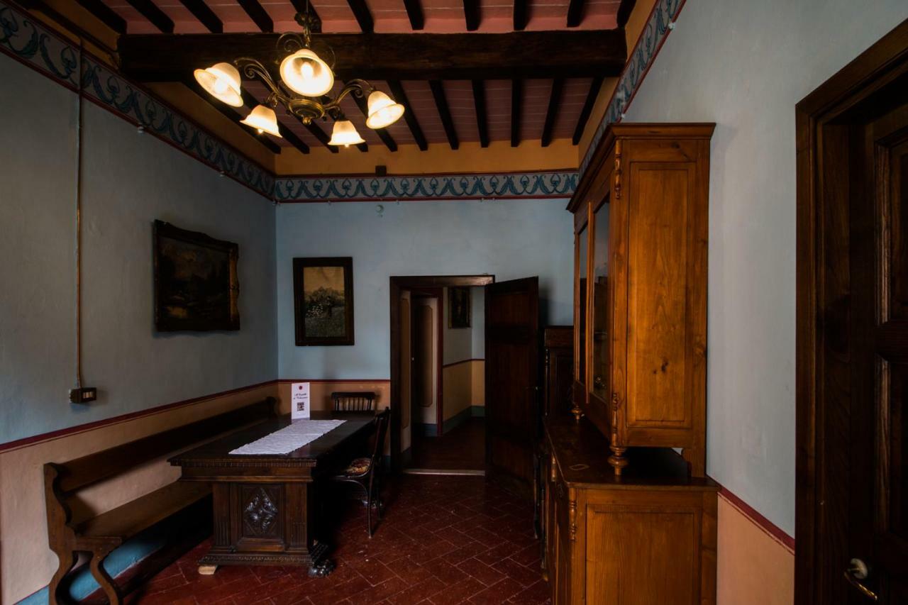Castello Di Valenzano Villa อาเรซโซ ภายนอก รูปภาพ