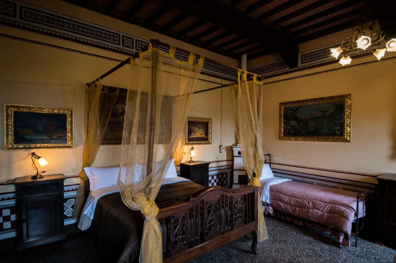 Castello Di Valenzano Villa อาเรซโซ ภายนอก รูปภาพ